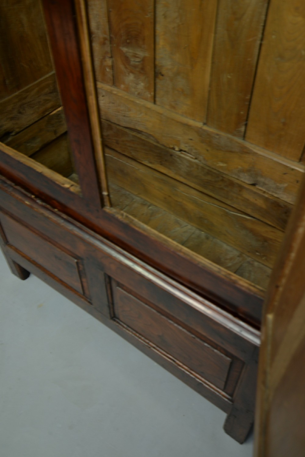 Charming 17th Century Oak Two Part Livery Cupboard / Wardrobe  View V