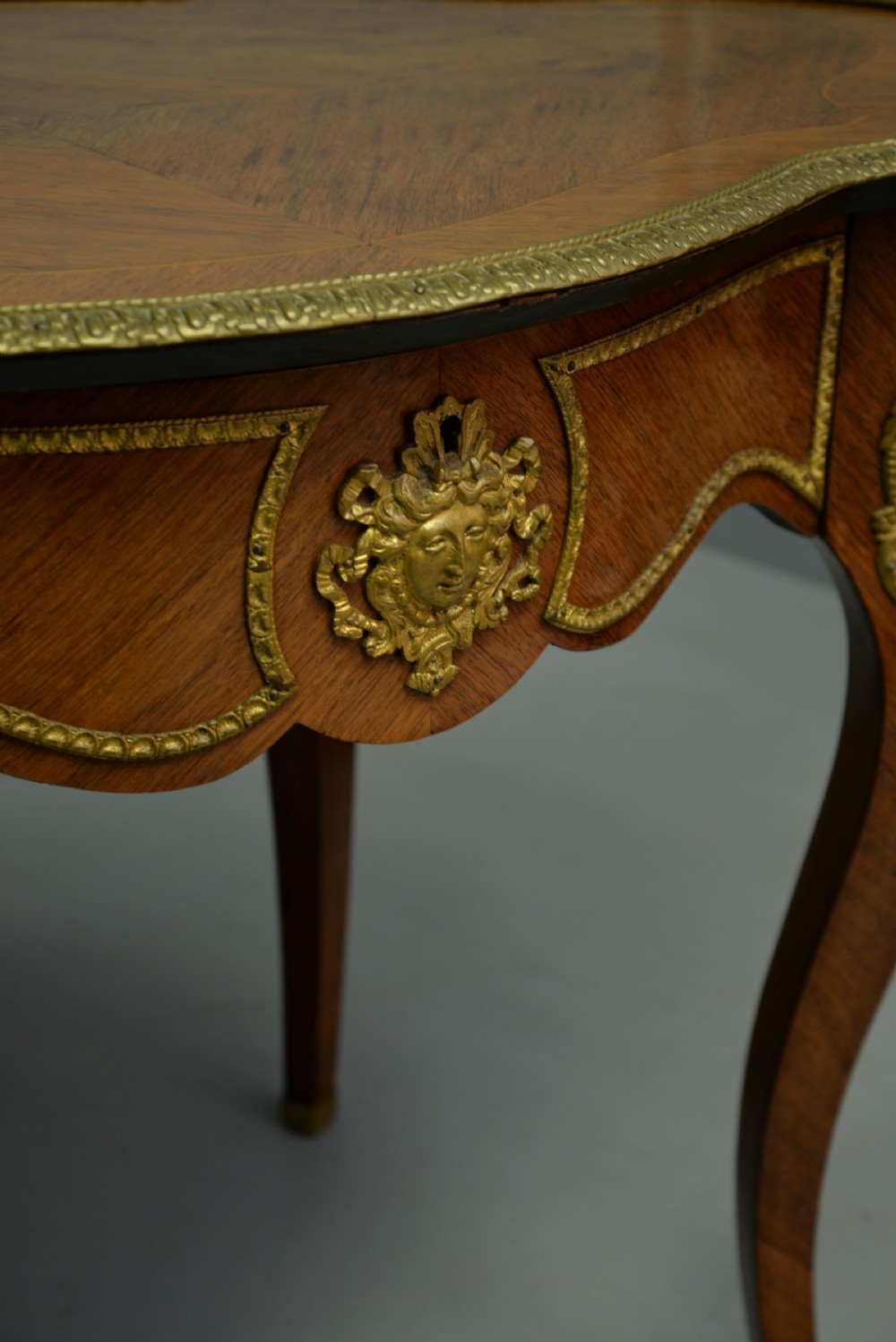 Late 19th Century Louis XV Style Kingwood Centre Table / Hall Table / Dressing Table View XIV