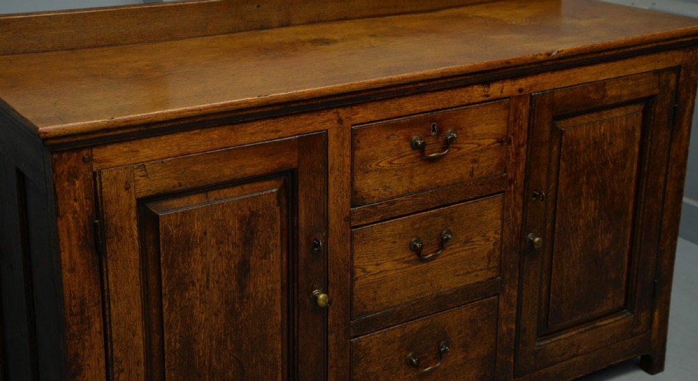 Georgian Solid Oak Sideboard / Dresser View VII