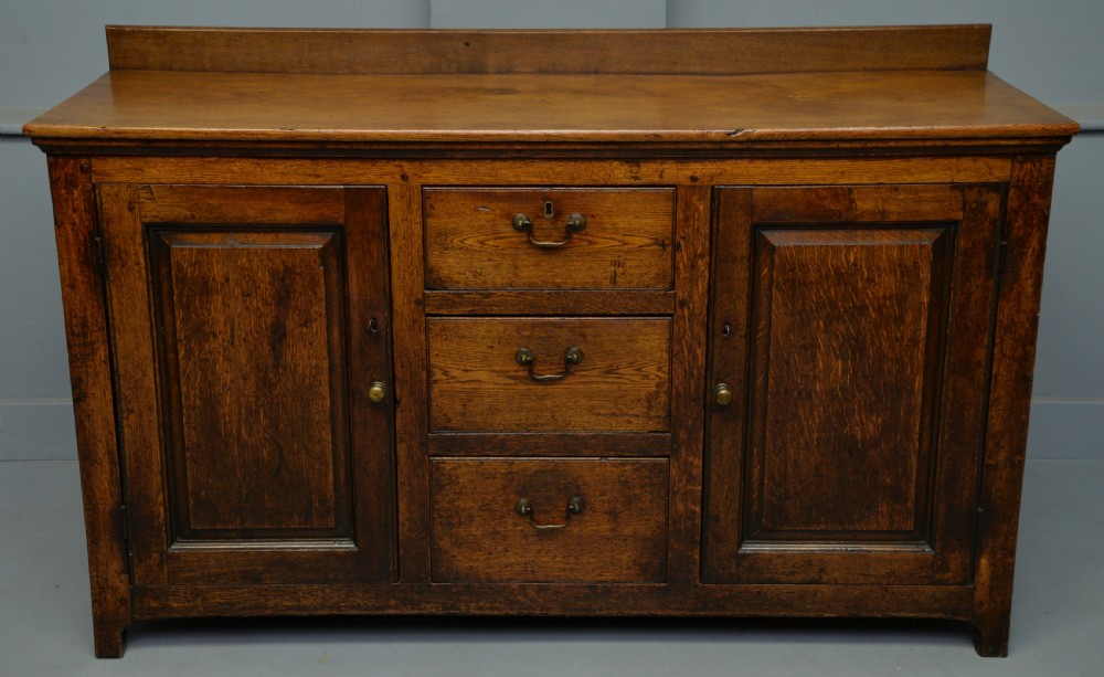 Georgian Solid Oak Sideboard / Dresser View VIII