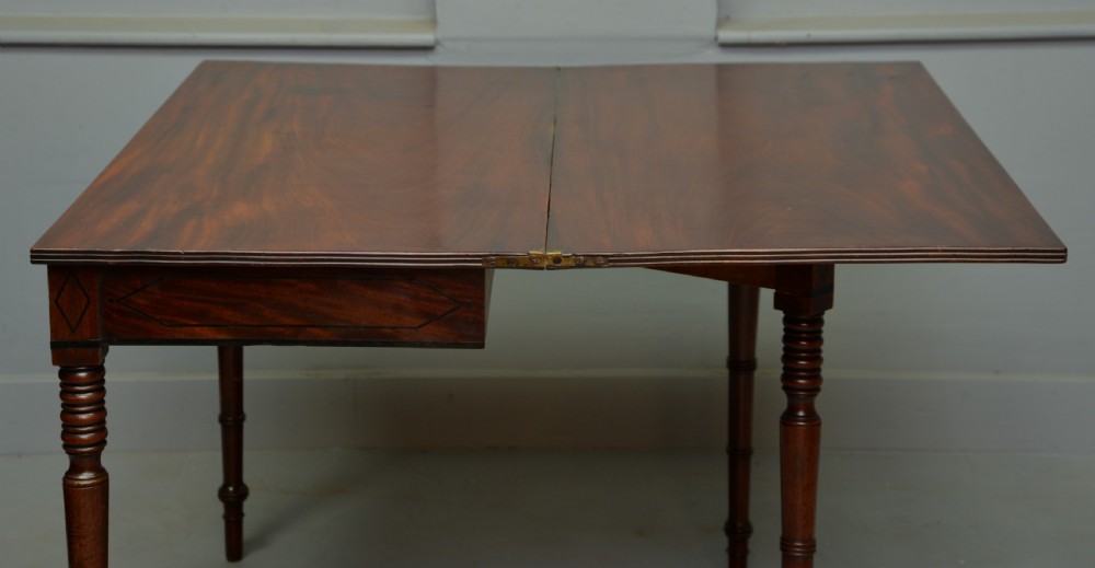 Elegant Regency Mahogany Fold Over Tea Table / Side Table View XII