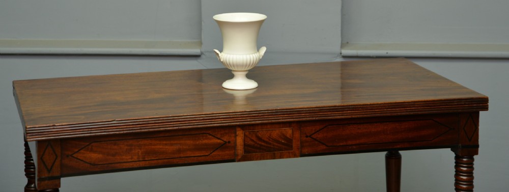 Elegant Regency Mahogany Fold Over Tea Table / Side Table View XVII