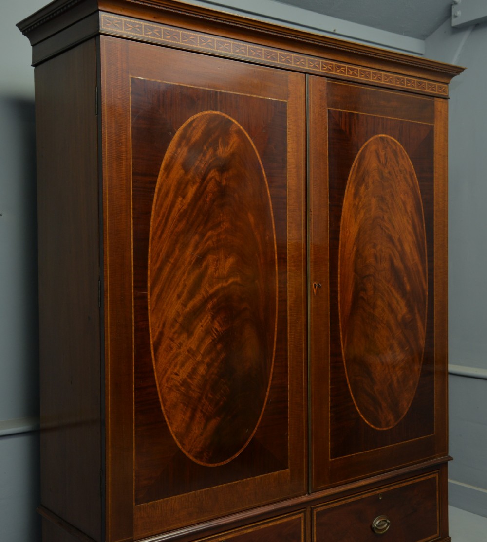 Elegant Edwardian Marquetry Inlaid Mahogany Wardrobe View IV