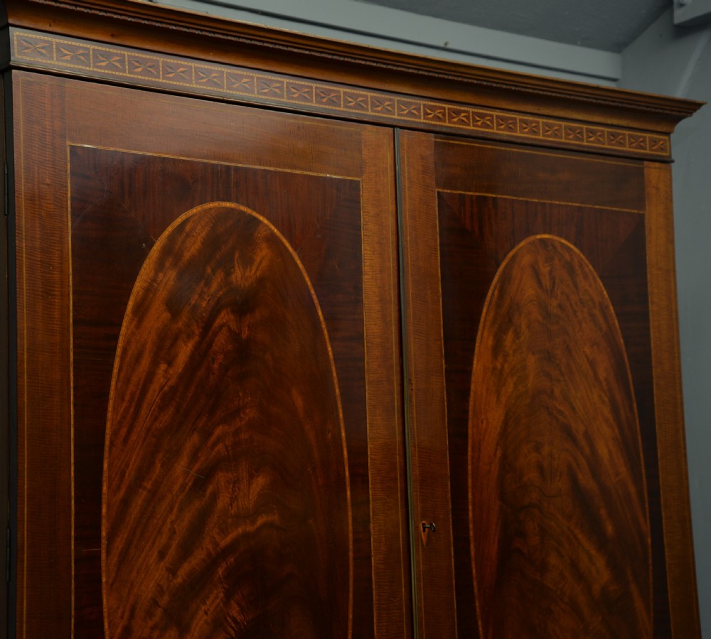 Elegant Edwardian Marquetry Inlaid Mahogany Wardrobe View VI