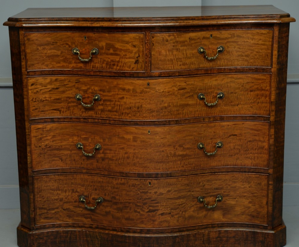 Stunning Victorian Dark Birch Serpentine Chest Of Drawers View IV
