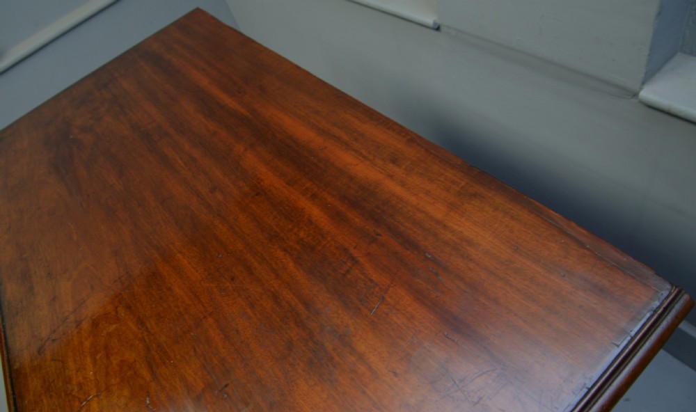 Georgian Medium Sized Mahogany Chest Of Drawers View XIII