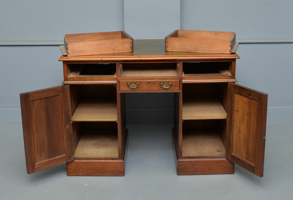 Victorian Mahogany Pedestal Desk View V