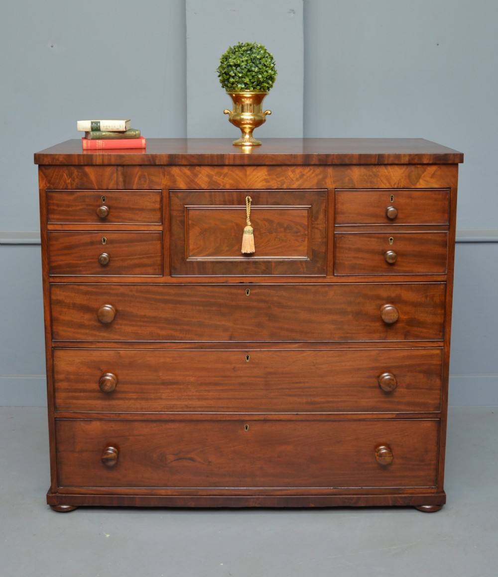 Handsome Victorian Mahogany Chest Of Drawers 