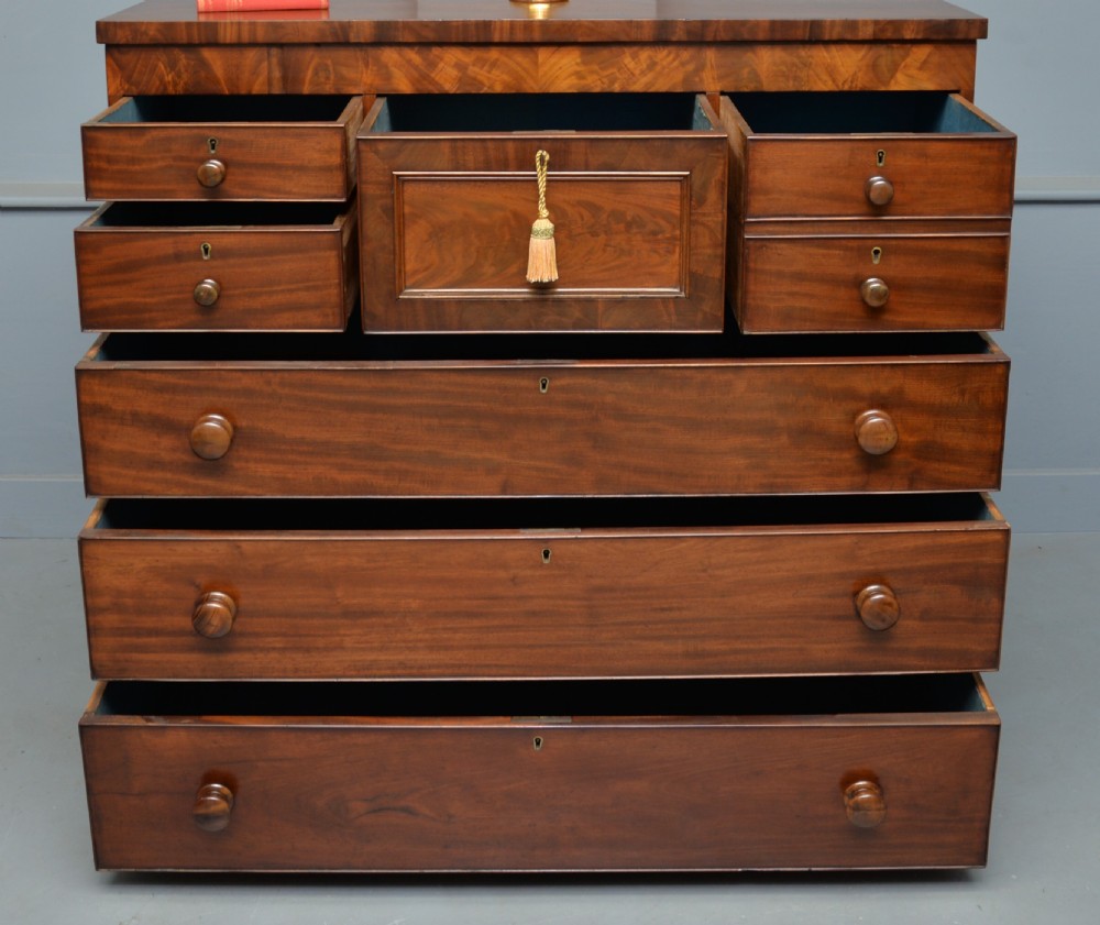 Handsome Victorian Mahogany Chest Of Drawers  View III