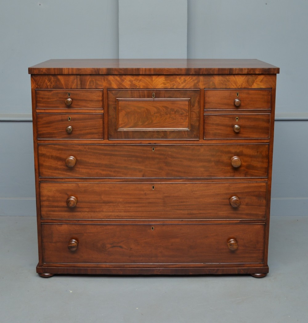 Handsome Victorian Mahogany Chest Of Drawers  View IV