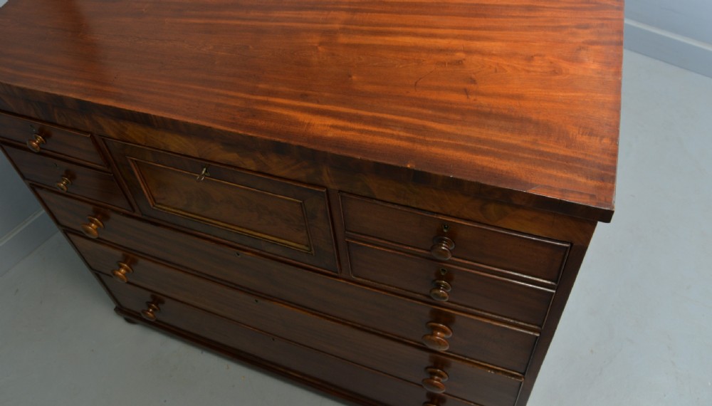 Handsome Victorian Mahogany Chest Of Drawers  View XII