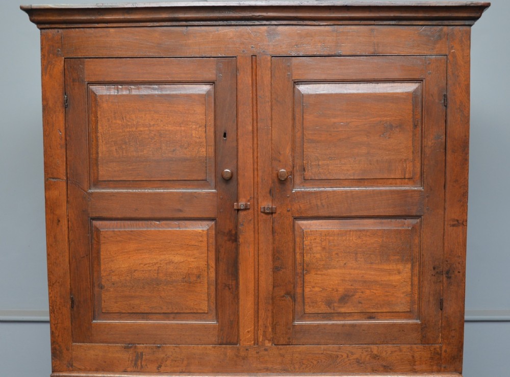 Charming 18th Century Oak Two Part Livery Cupboard / Wardrobe  View II