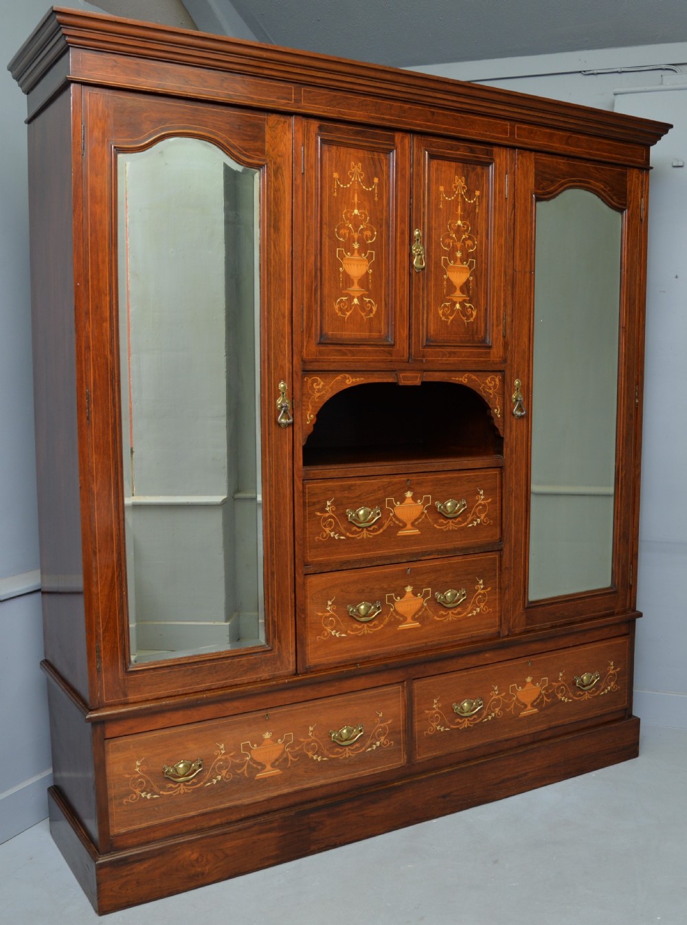 Sheraton Revival Rosewood Inlaid Compactum Wardrobe View XVIII