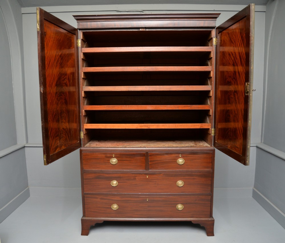 Georgian Flame Mahogany Linen Press / Wardrobe View III