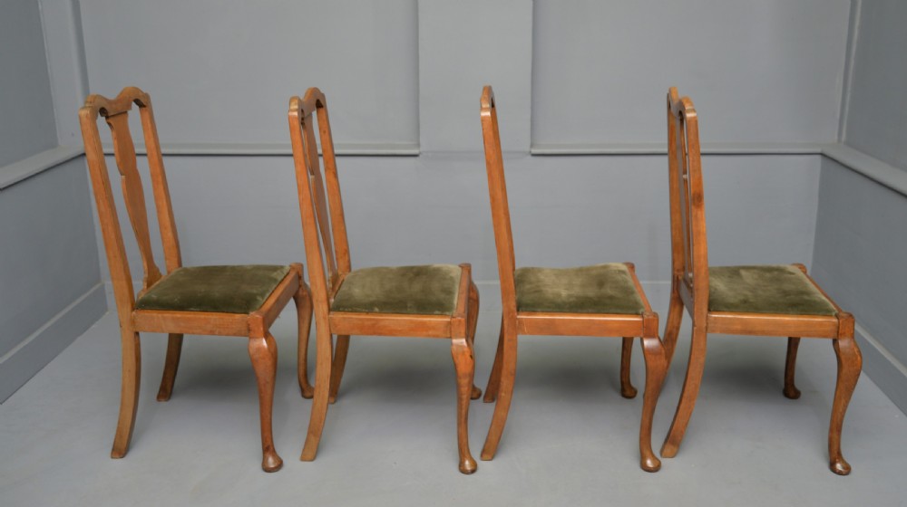 Set Of Four Queen Anne Style Walnut Dining Chairs View V