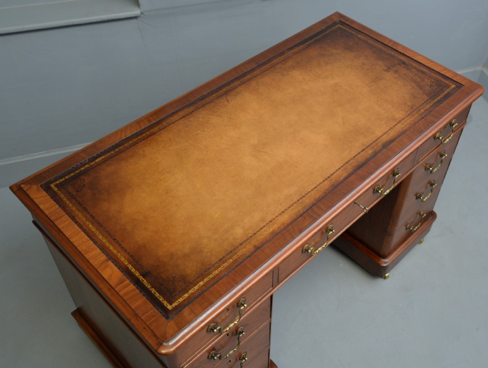 Victorian Mahogany Pedestal Desk View IX