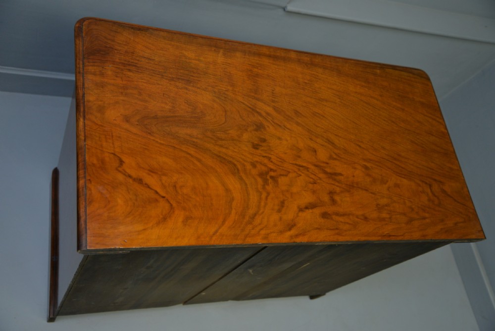 Handsome Victorian Burr Walnut Chest Of Drawers  View XIII