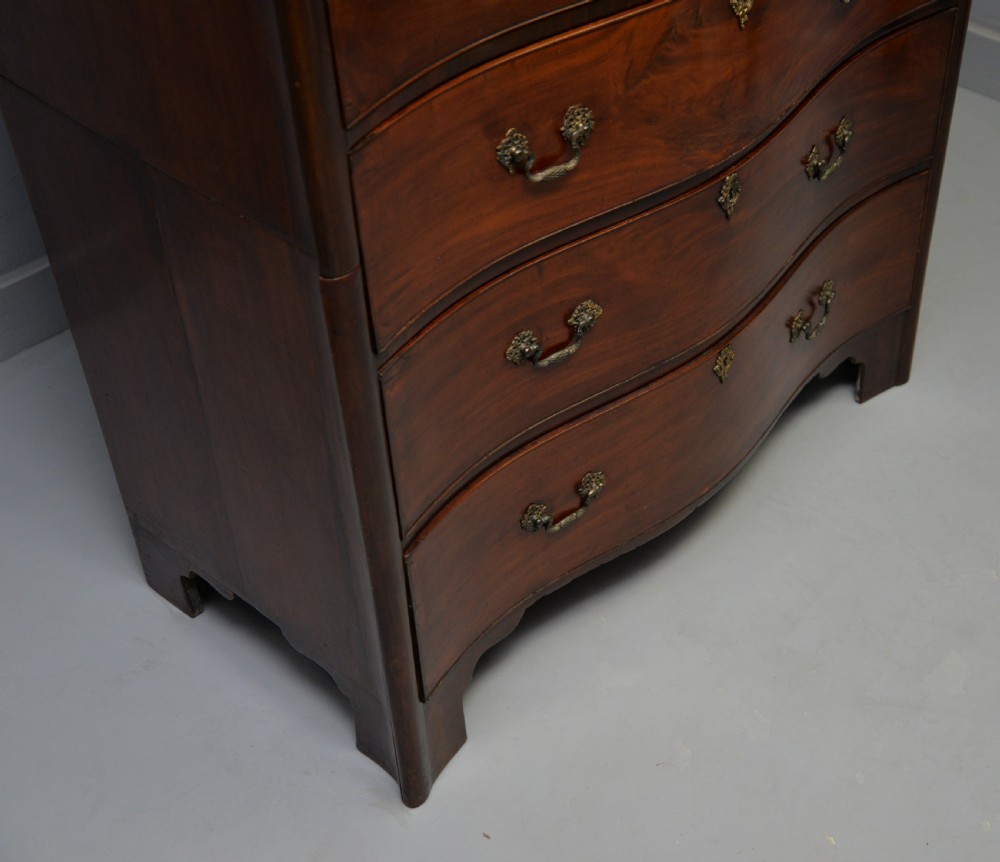  Tall Georgian Mahogany Serpentine Chest Of Drawers View XIX
