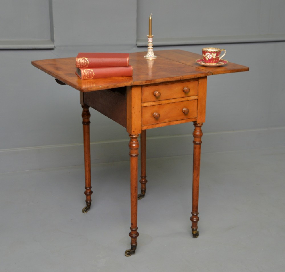 Elegant Regency Satinwood Small Pembroke Side Lamp Occasional Table View V