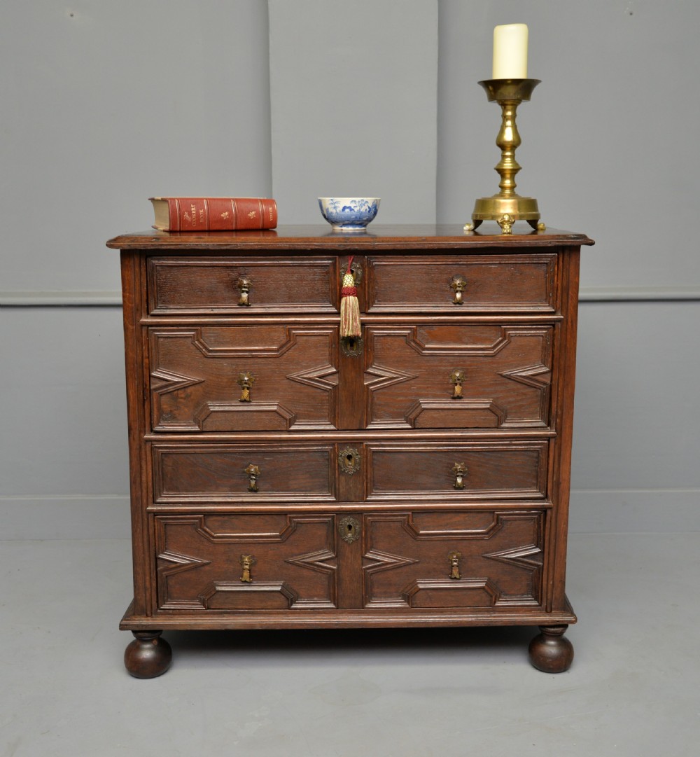 17th Century Geometric Oak Chest Of Drawers View IV