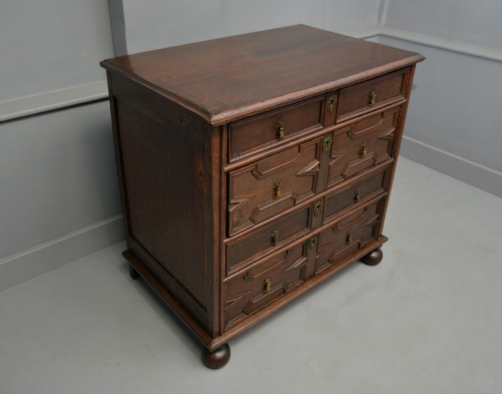 17th Century Geometric Oak Chest Of Drawers View XI