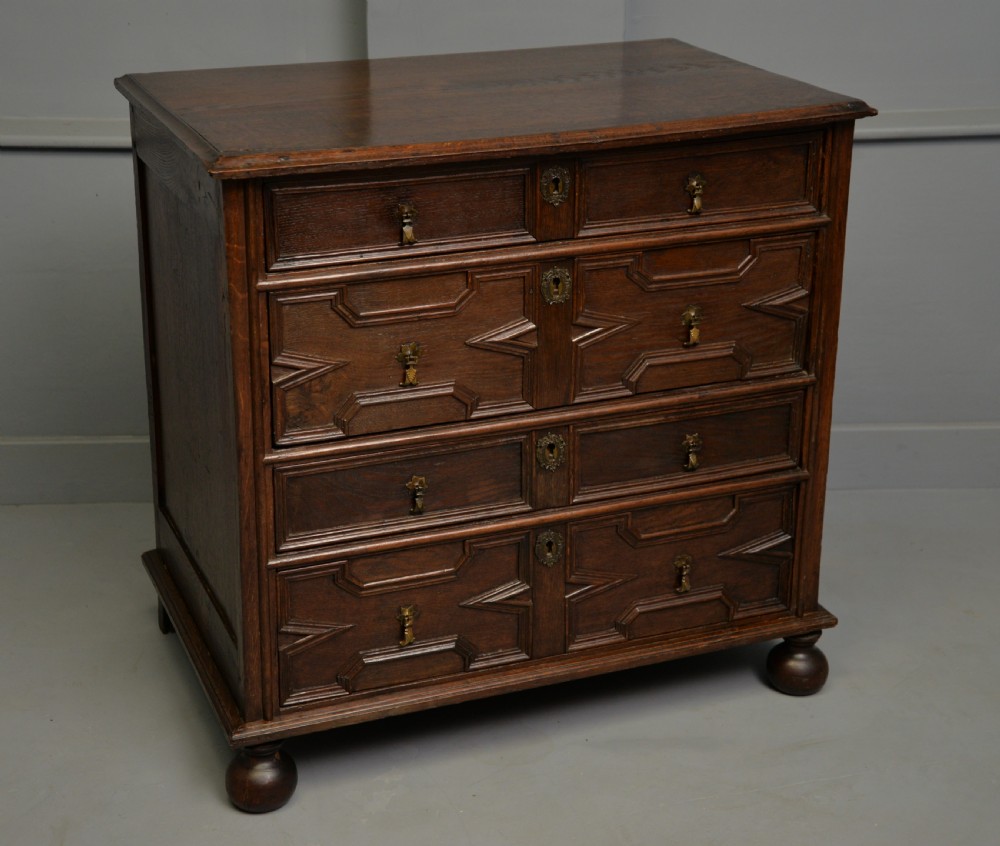17th Century Geometric Oak Chest Of Drawers View XXI