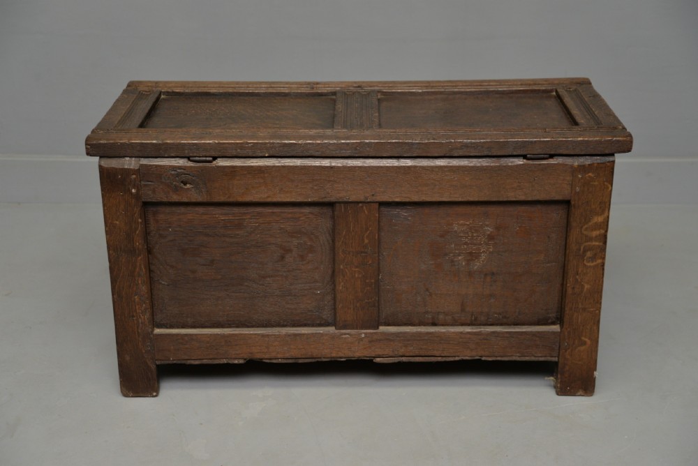 Small Early 18th Century Oak Coffer Blanket Box Chest View XVI