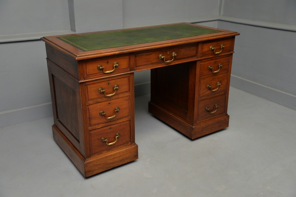 Victorian Solid Mahogany Pedestal Desk