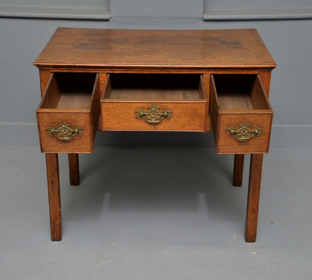 George III Georgian Solid Oak Lowboy Side Table View XI