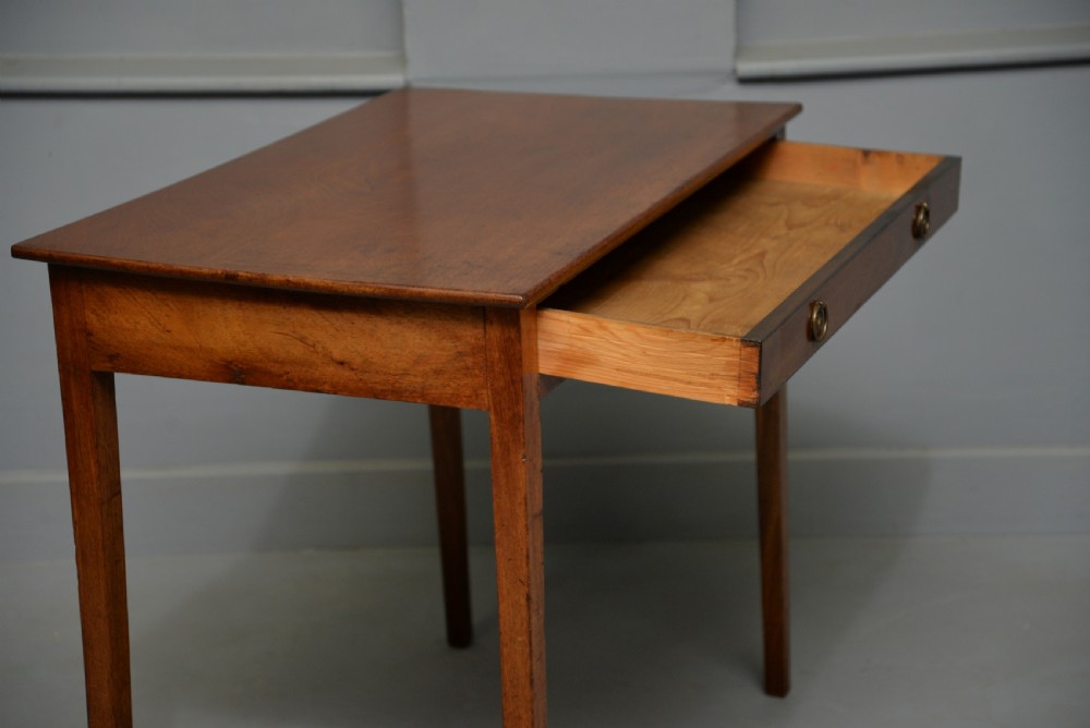 Georgian George III Mahogany Occasional Side Lamp Table View XI