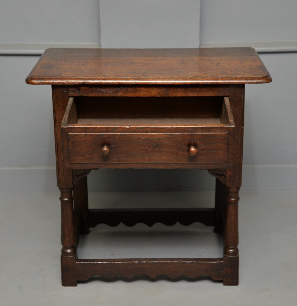 Charming 17th Century Solid Oak Side Lamp Table View IX
