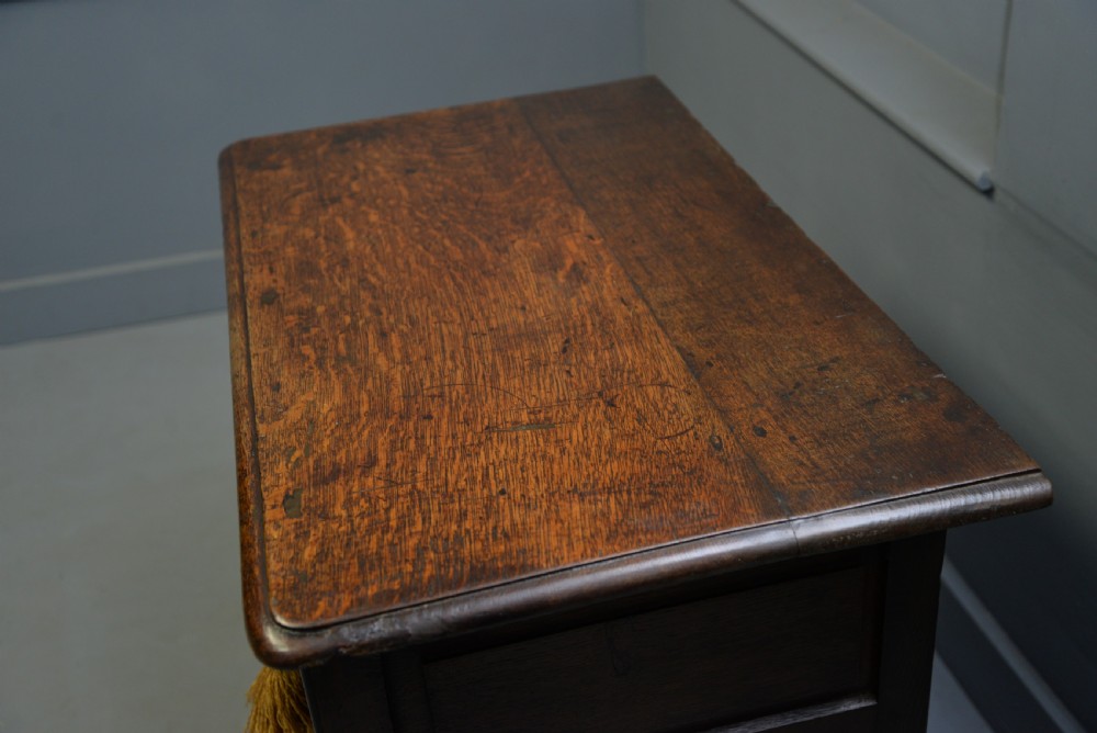 Charming 17th Century Solid Oak Side Lamp Table View XVII