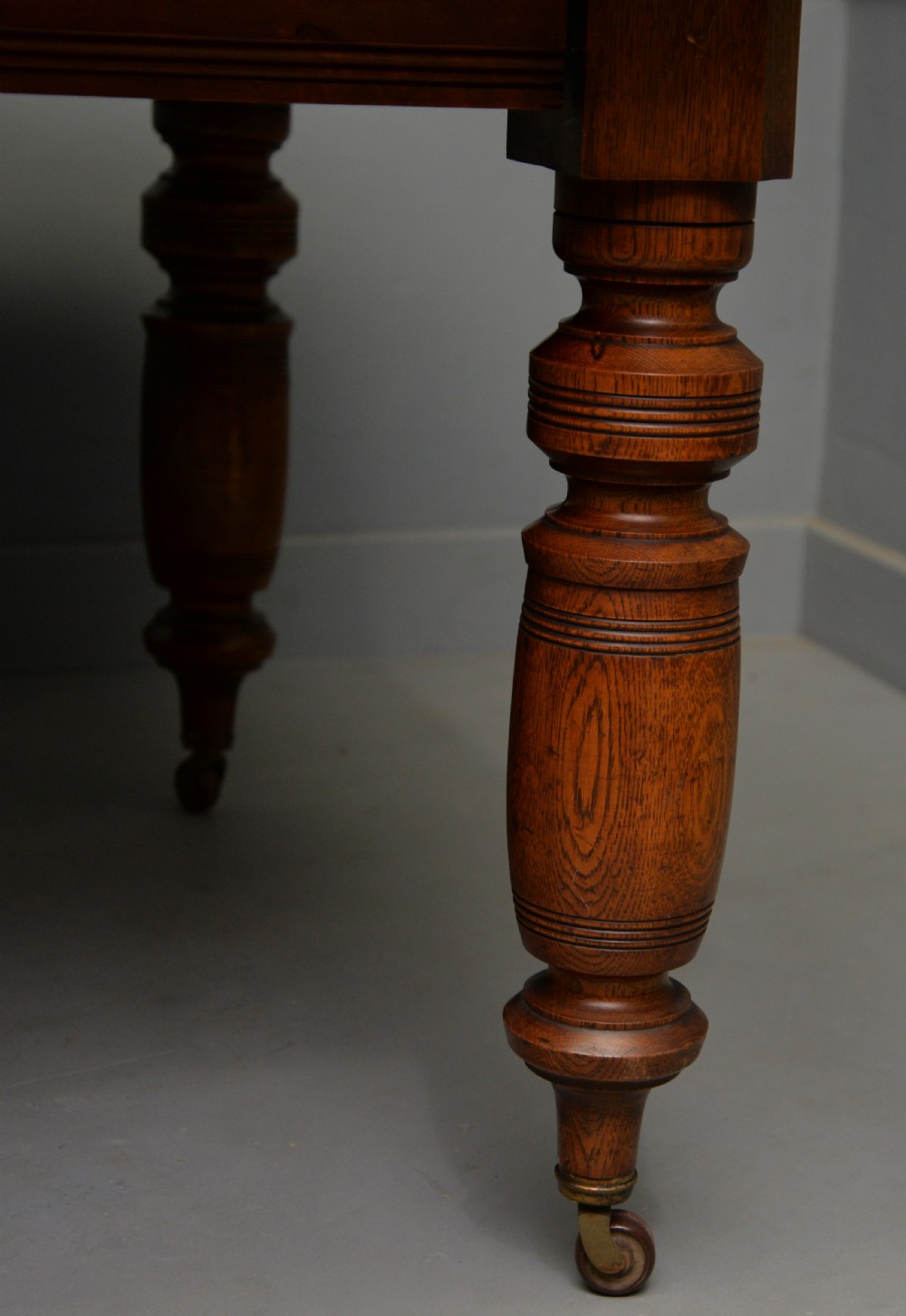 Victorian Golden Oak Extending Dining Table View XII