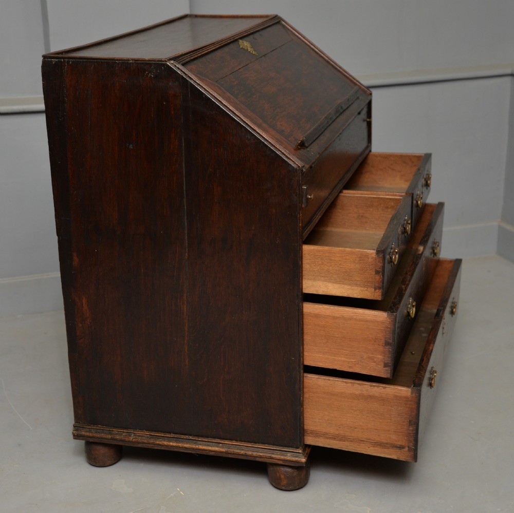 Queen Anne Early 18th Century Oak Bureau Desk View XIII