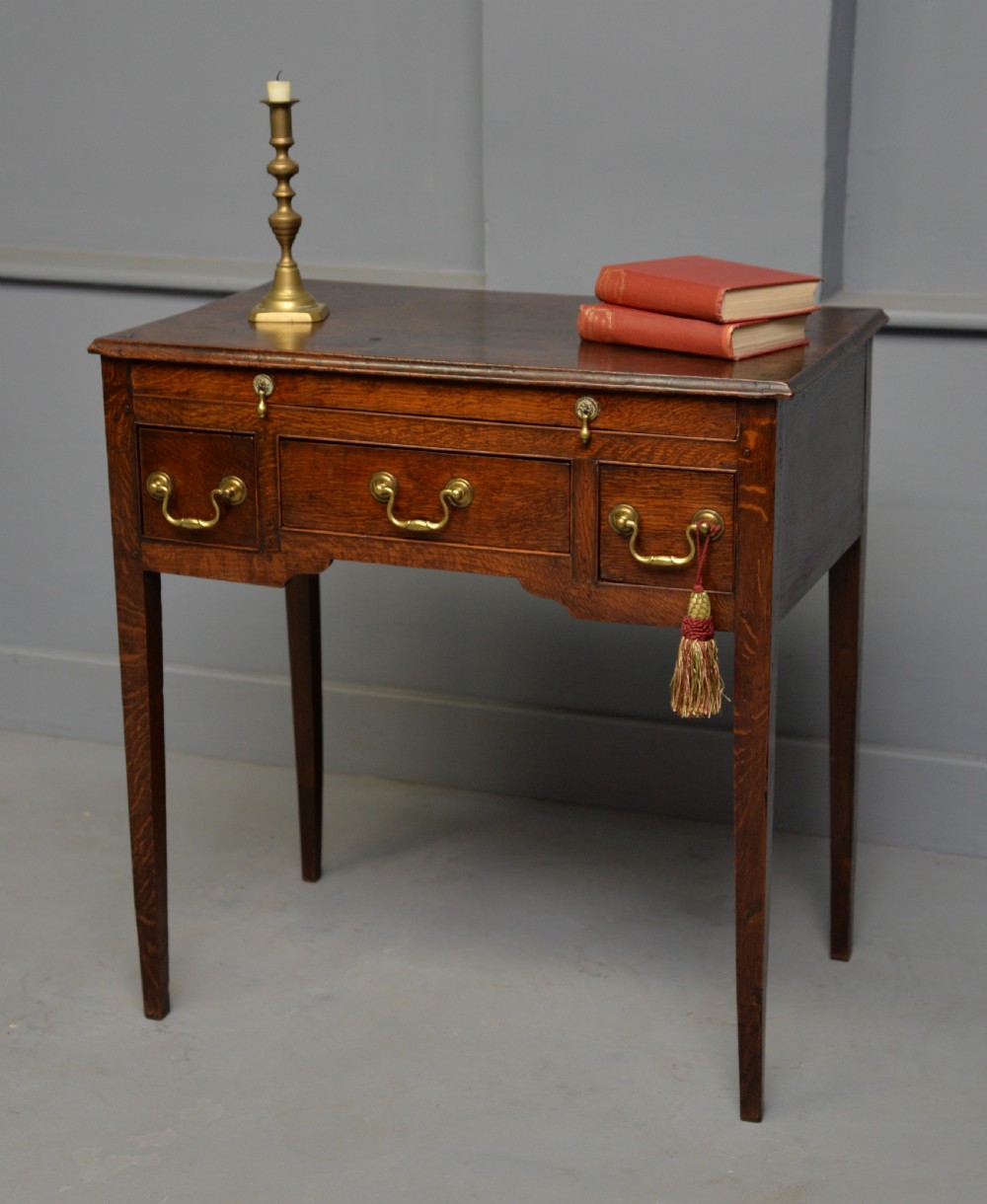 Charming Georgian Oak Lowboy Side Table View VIII