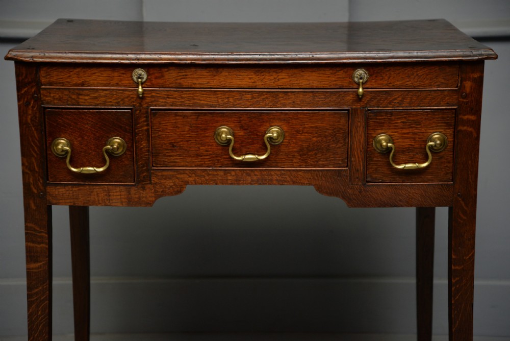 Charming Georgian Oak Lowboy Side Table View XII