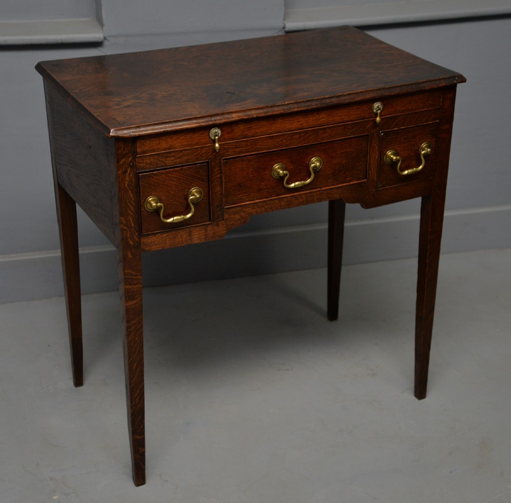 Charming Georgian Oak Lowboy Side Table View XVII