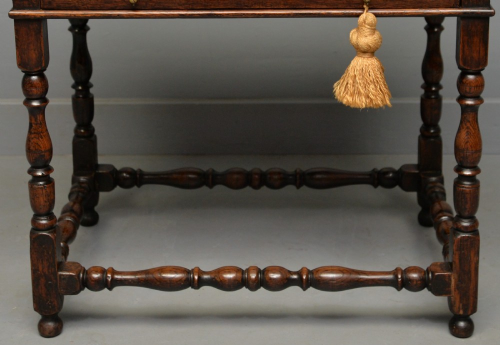 Charming 17th Century Oak Side Table View VII