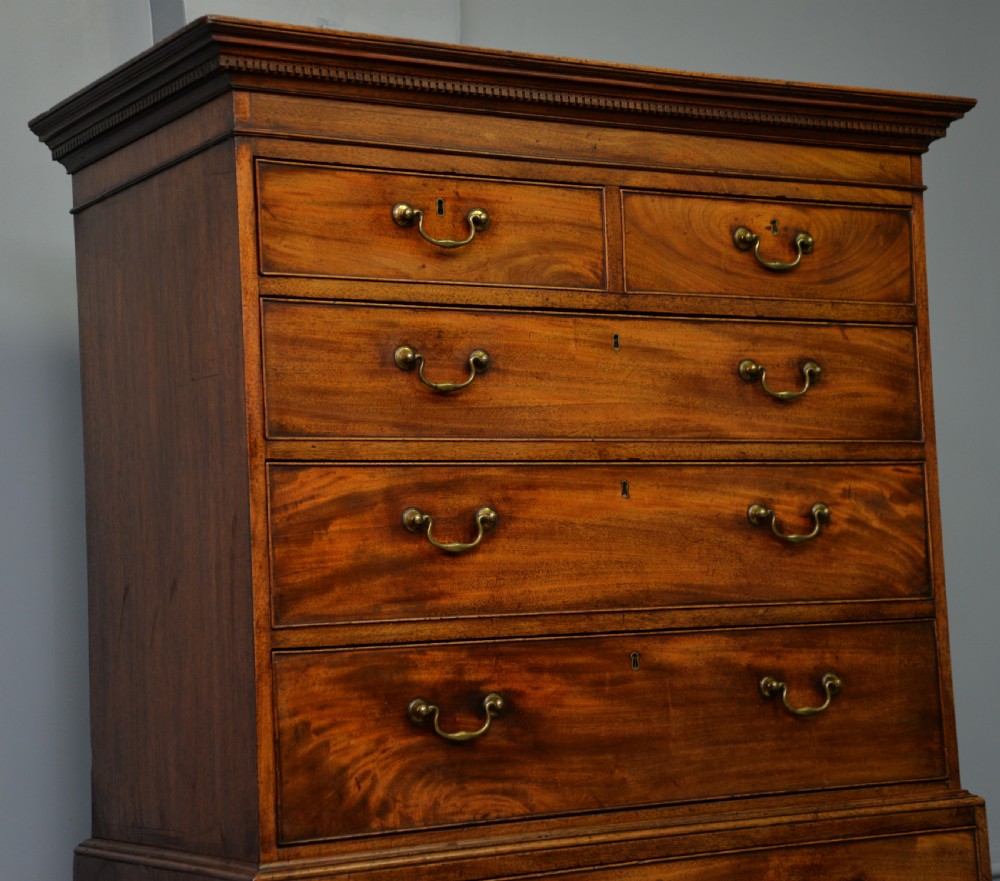 Georgian George III Mahogany Chest On Chest Tallboy View VI