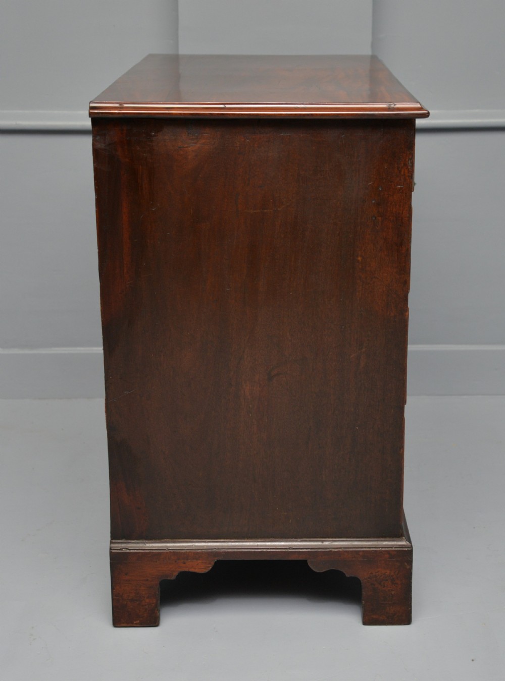 Georgian Mahogany Chest Of Drawers View IV