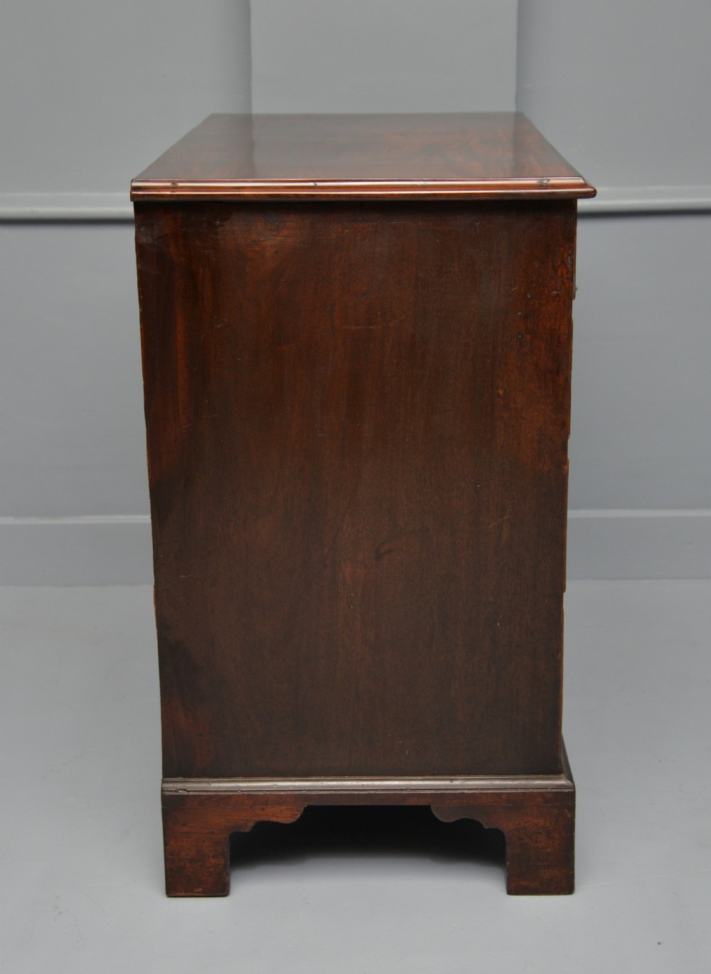 Georgian Mahogany Chest Of Drawers View VI