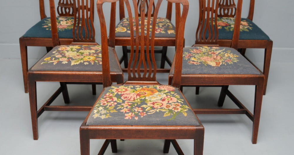 Set Of Six 18th Century Georgian Hepplewhite Mahogany Dining Chairs View IV