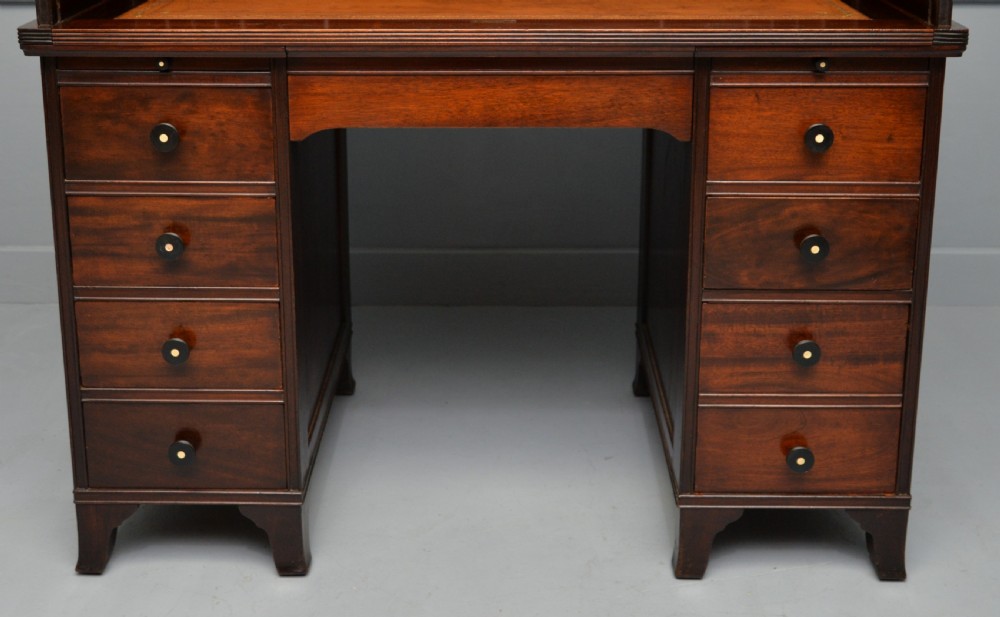 Victorian Mahogany Tambour Roll Top Cylinder Desk View VIII
