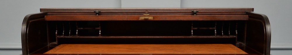 Victorian Mahogany Tambour Roll Top Cylinder Desk View XI