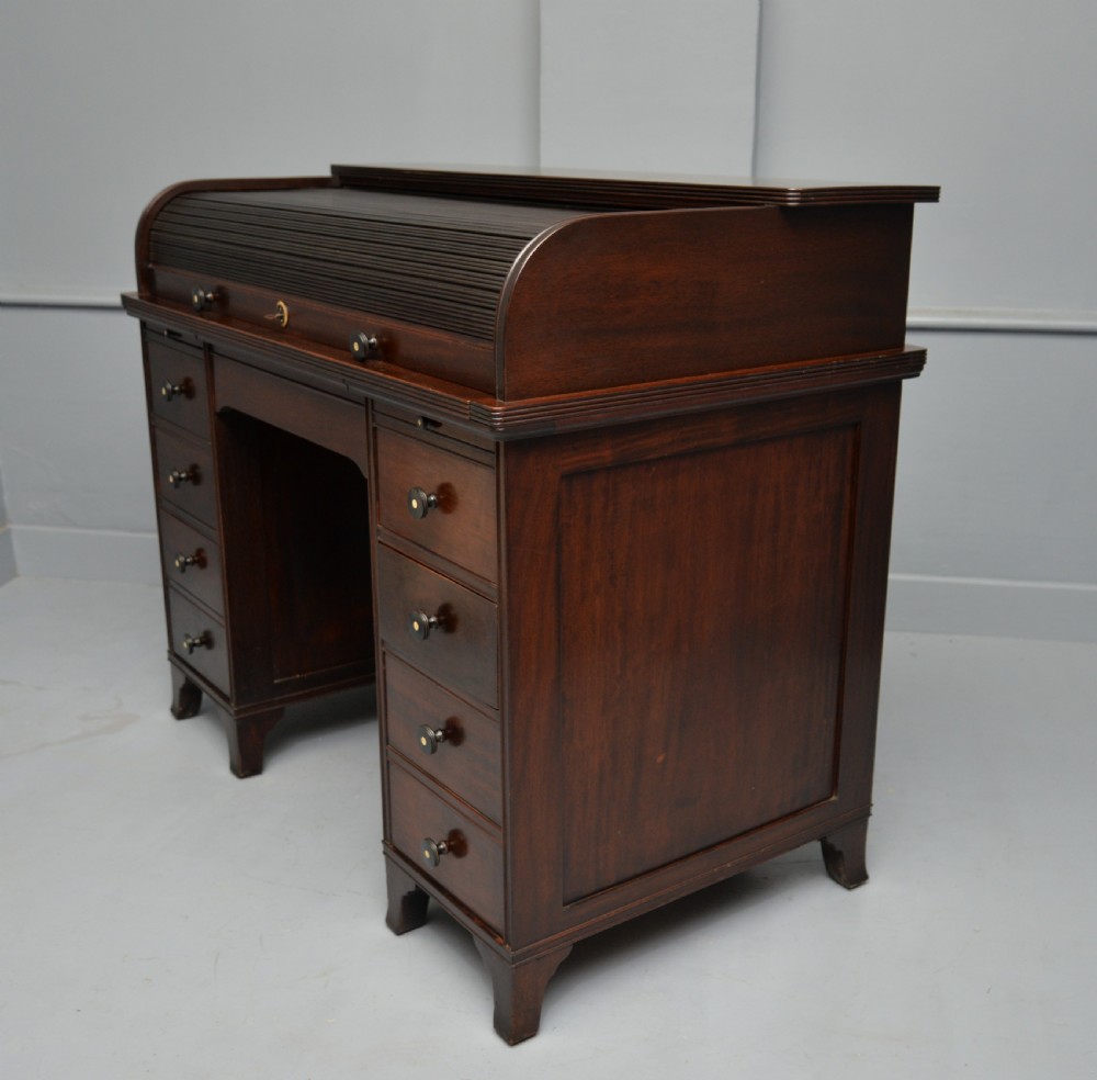 Victorian Mahogany Tambour Roll Top Cylinder Desk View XVI