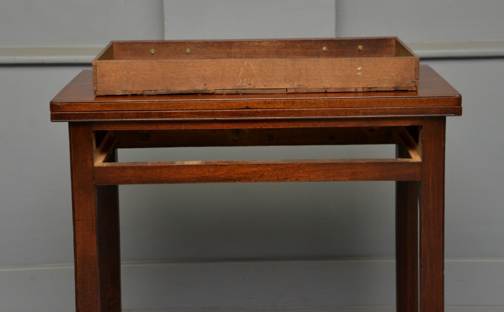 Elegant Georgian Mahogany Tea Side Table View XIV