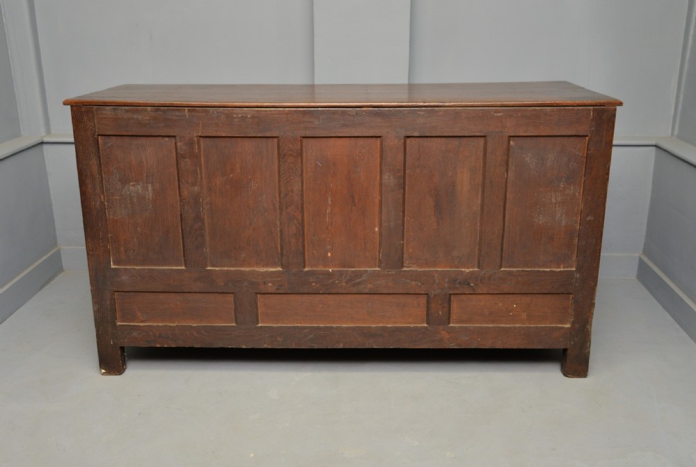 Magnificent Large 18th Century Georgian Oak Mule Chest View XIX