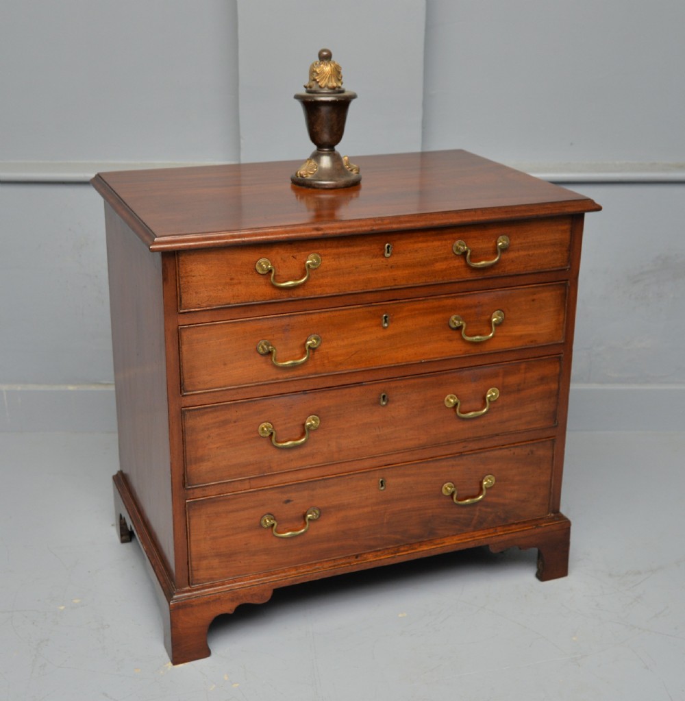 Superb Georgian Solid Mahogany Chest Of Drawers View VI