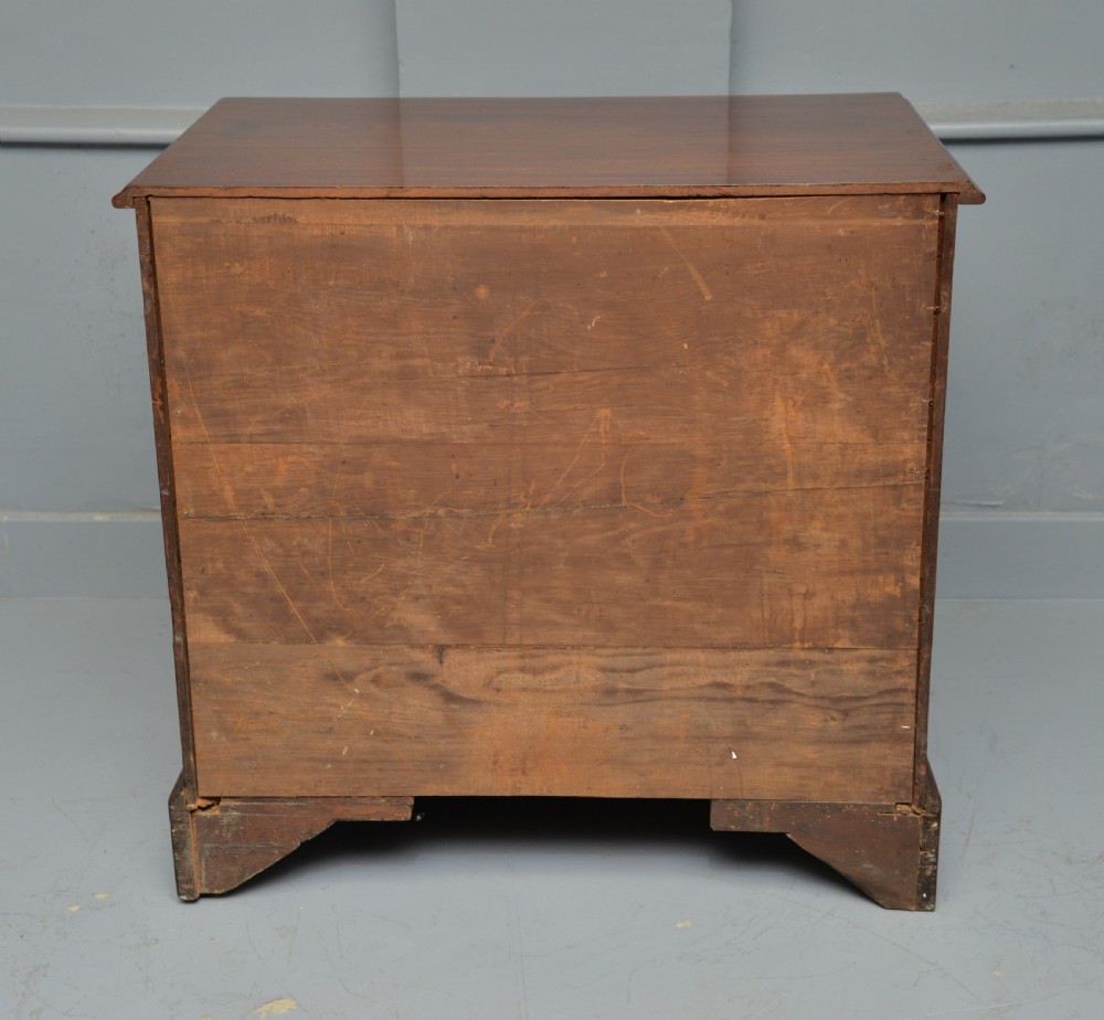 Superb Georgian Solid Mahogany Chest Of Drawers View VIII