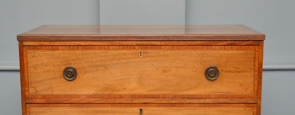 Superb George III Satinwood & Mahogany Inlaid Chest Of Drawers View IV